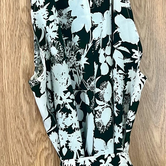 Halterneck Maxi Dress - Picture 4 of 4